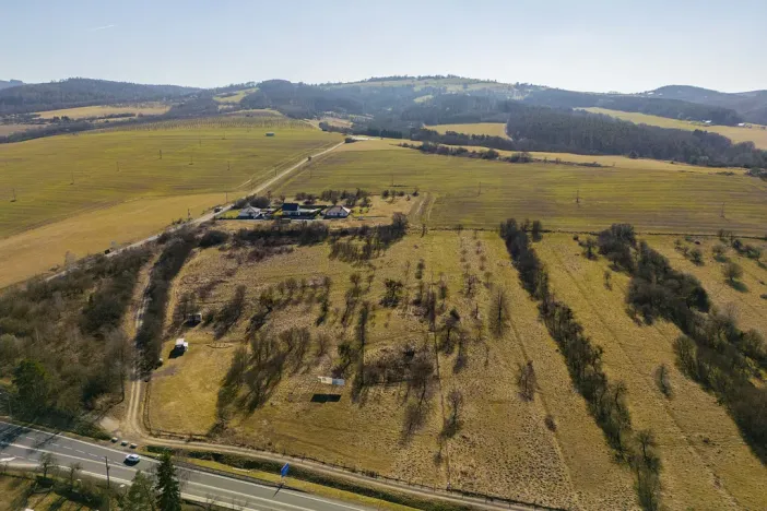 Prodej komerčního pozemku, Lípa, 2603 m2