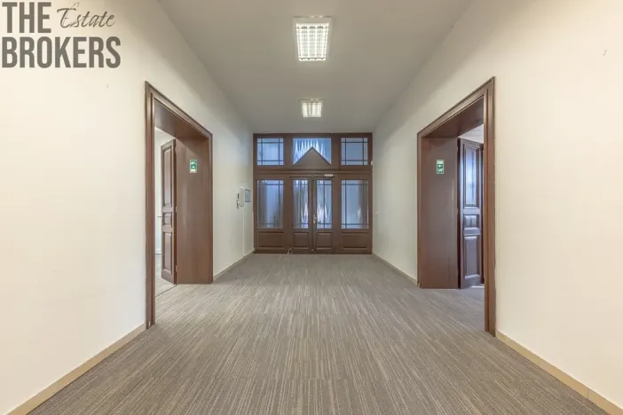 Pronájem kanceláře, Liberec - Liberec I-Staré Město, Vítězná, 230 m2