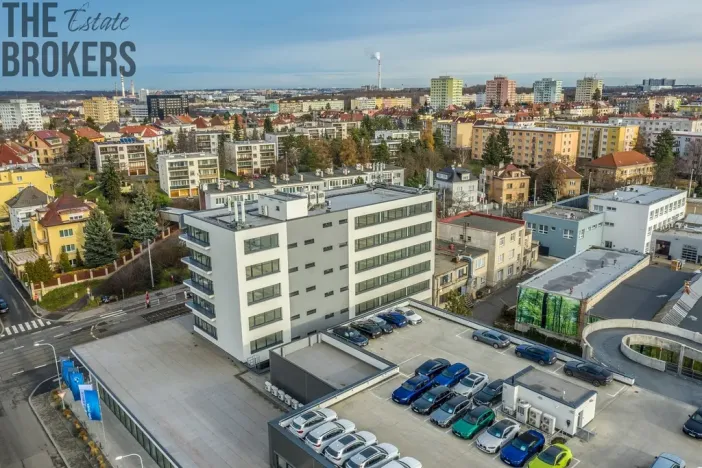 Pronájem kanceláře, Praha - Strašnice, Průběžná, 375 m2