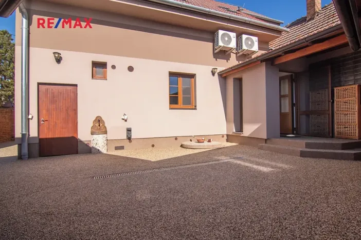 Prodej rodinného domu, Břeclav, Nádražní, 158 m2