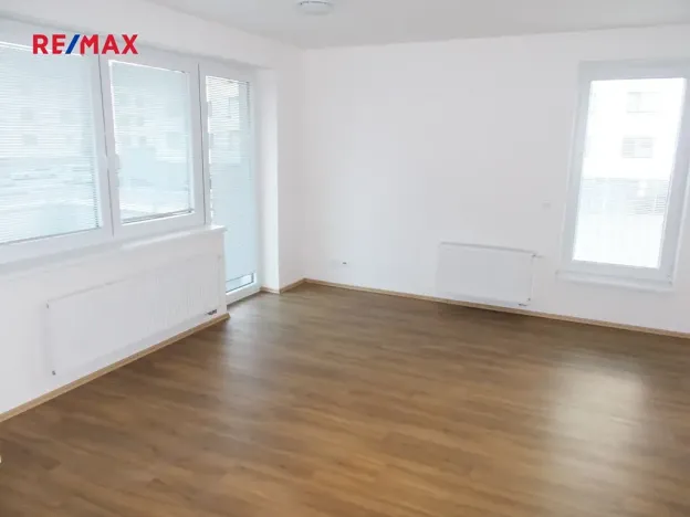 Pronájem bytu 2+kk, Slavkov u Brna, 52 m2