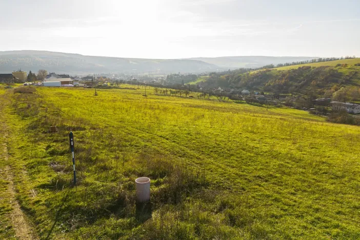 Prodej pozemku, Hradčovice, 2487 m2