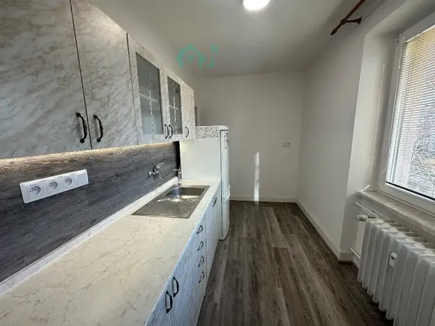 Pronájem bytu 3+1, Pardubice, Na Drážce, 70 m2