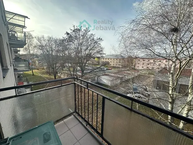 Pronájem bytu 3+1, Pardubice, Na Drážce, 70 m2