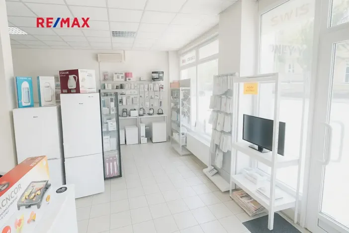 Prodej obchodního prostoru, Břeclav, Národních hrdinů, 161 m2