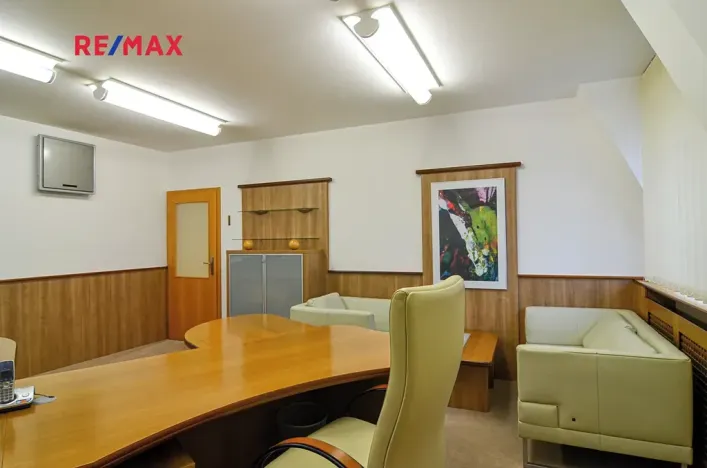 Prodej kanceláře, Břeclav, Slovácká, 192 m2