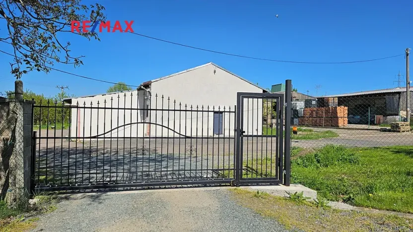 Pronájem komerční nemovitosti, Dražovice, 499 m2