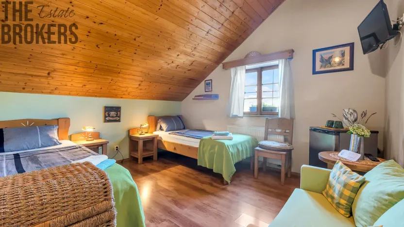 Prodej rodinného domu, Hlásná Třebaň, Karlštejnská, 163 m2