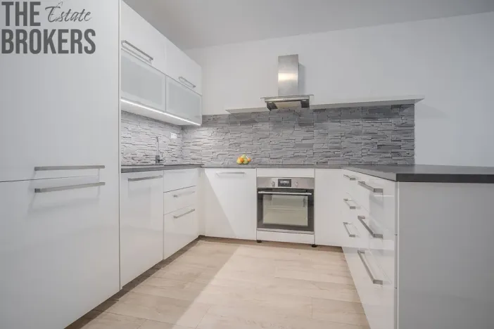 Prodej bytu 2+kk, Praha - Dolní Měcholupy, Kardausova, 54 m2