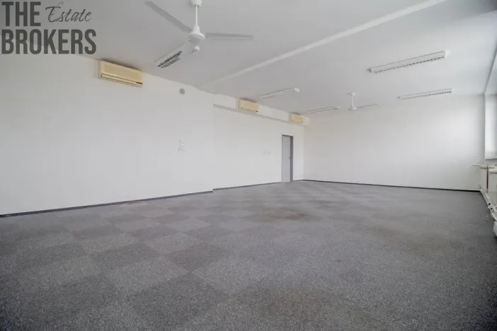 Pronájem kanceláře, Praha - Štěrboholy, K Hrušovu, 59 m2