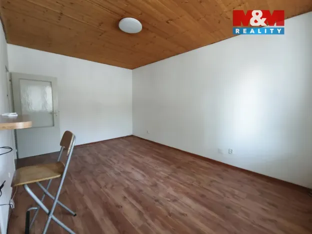 Pronájem bytu 1+kk, Havířov, Matuškova, 22 m2