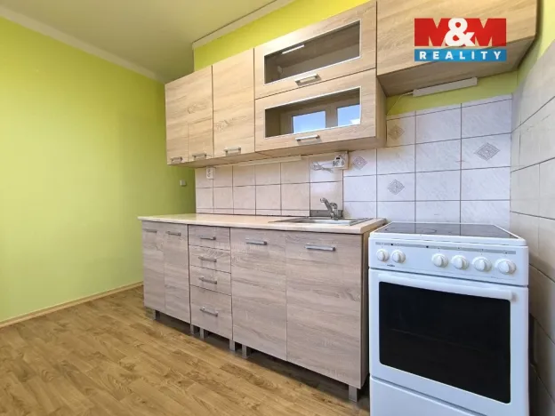 Prodej bytu 2+1, Bušanovice - Želibořice, 56 m2