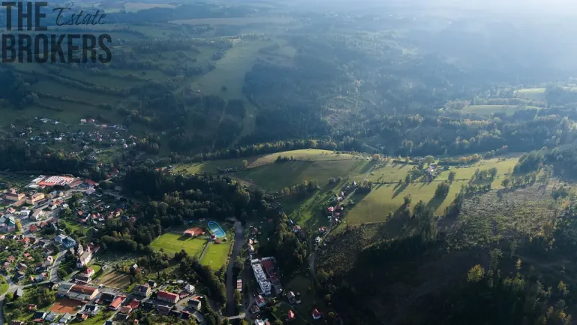 Prodej pozemku, Jablonec nad Jizerou, 933 m2