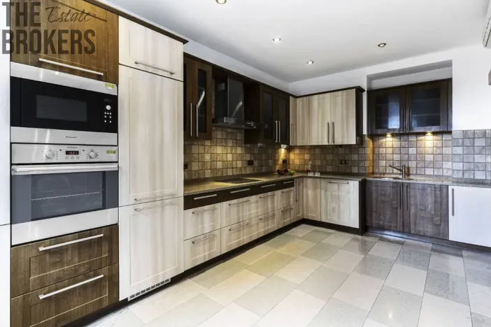 Prodej rodinného domu, Praha - Liboc, Jenečská, 462 m2