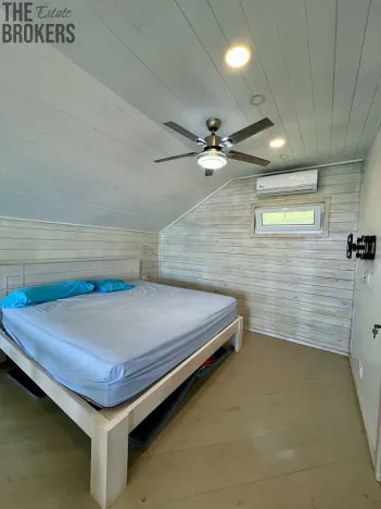 Prodej rodinného domu, Coxen Hole, Roatán, Honduras, 106 m2