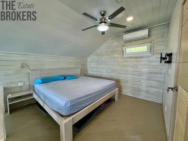 Prodej rodinného domu, Coxen Hole, Roatán, Honduras, 106 m2