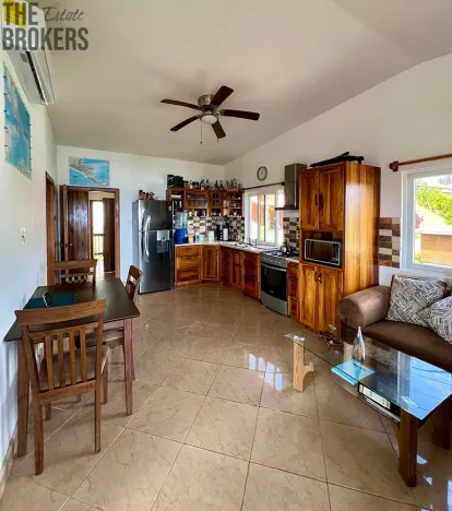 Prodej rodinného domu, Coxen Hole, Roatán, Honduras, 326 m2