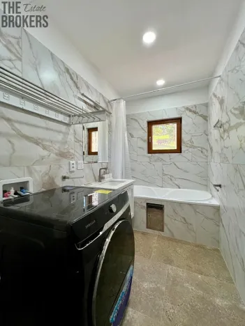 Prodej rodinného domu, Coxen Hole, Roatán, Honduras, 201 m2