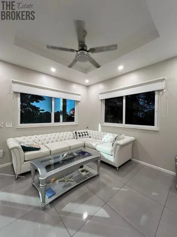 Prodej rodinného domu, Coxen Hole, Roatán, Honduras, 245 m2