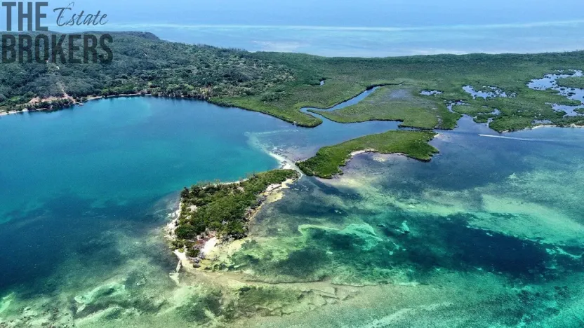 Prodej pozemku, Port Royal, José Santos Guardiola, Honduras, 161996 m2