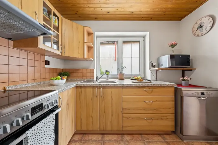 Prodej rodinného domu, Uhy, 98 m2