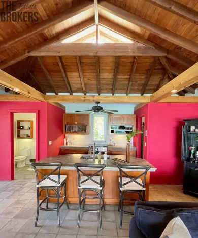 Prodej rodinného domu, Coxen Hole, Roatán, Honduras, 1022 m2