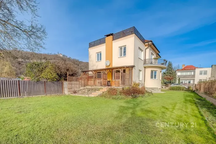 Prodej bytu 5+kk, Praha - Velká Chuchle, Starolázeňská, 157 m2