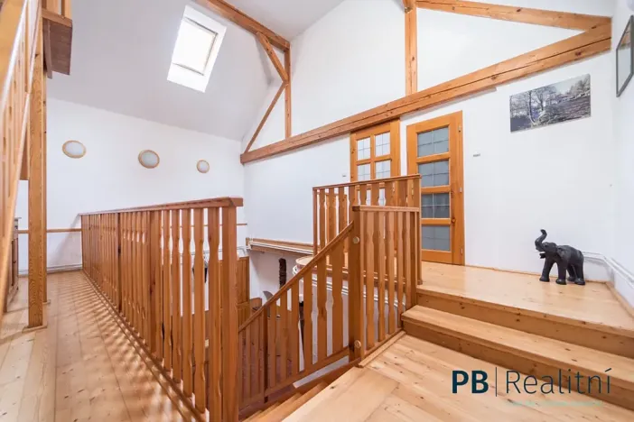 Prodej rodinného domu, Křemže, 450 m2