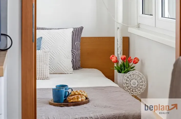 Prodej bytu 2+kk, Praha - Troja, Písečná, 26 m2