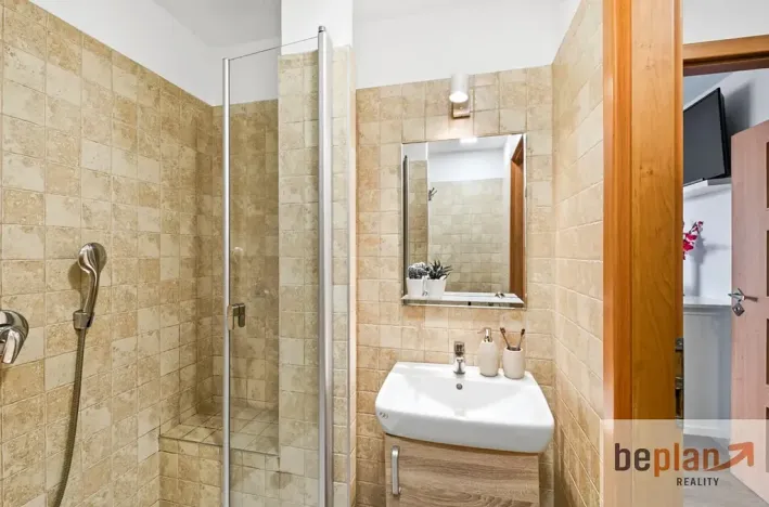 Prodej bytu 2+kk, Praha - Troja, Písečná, 26 m2