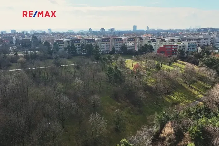 Prodej bytu 3+1, Praha - Žižkov, Buchovcova, 61 m2