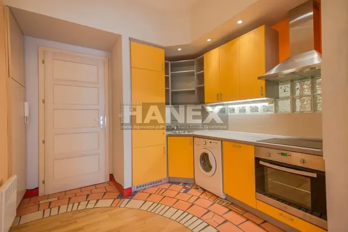 Pronájem bytu 1+kk, Praha - Smíchov, Viktora Huga, 38 m2