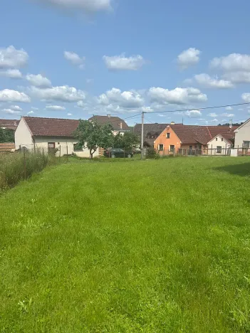 Prodej pozemku pro bydlení, Milínov, 839 m2