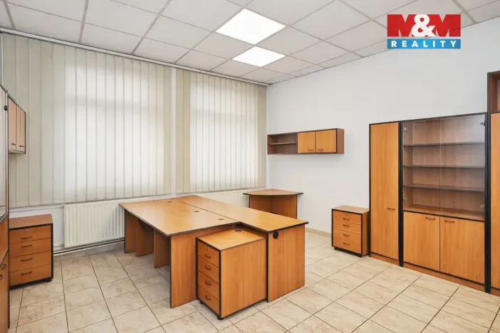 Prodej obchodního prostoru, Havlíčkův Brod, Žižkova, 690 m2