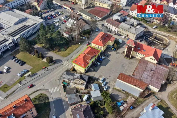 Prodej obchodního prostoru, Havlíčkův Brod, Žižkova, 690 m2