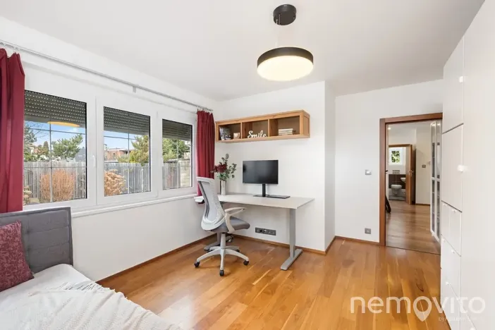 Prodej rodinného domu, Jesenice, Zvonková, 230 m2