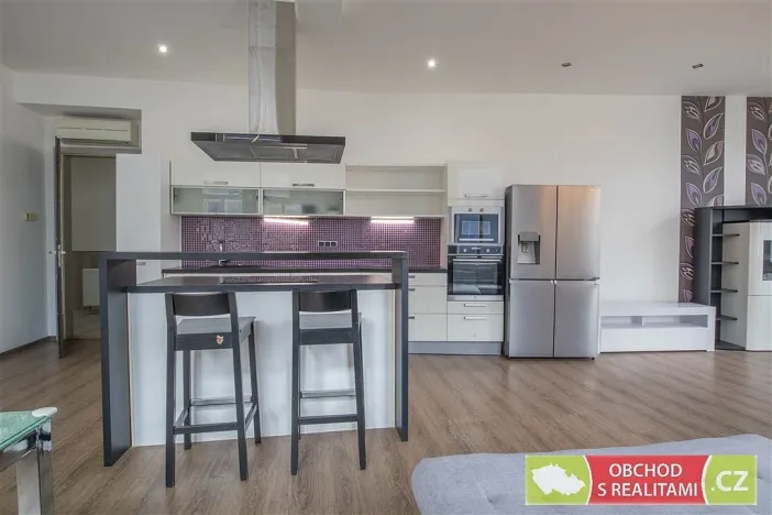 Pronájem bytu 3+kk, Praha, Dejvická, 106 m2