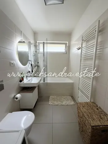 Prodej bytu 2+kk, Praha - Hloubětín, Saarinenova, 52 m2