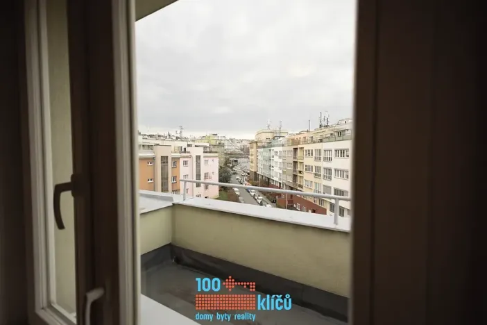 Pronájem bytu 2+1, Praha - Střešovice, Na Hubálce, 35 m2