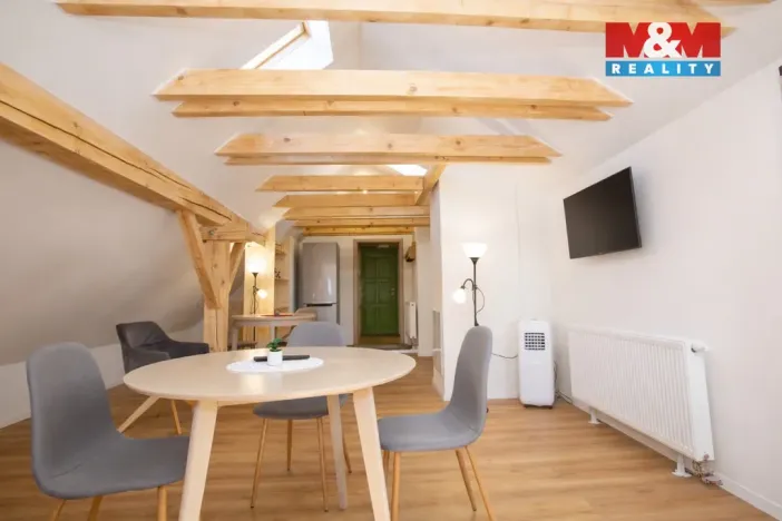 Prodej bytu 2+kk, Jindřichův Hradec - Jindřichův Hradec III, Mlýnská, 76 m2