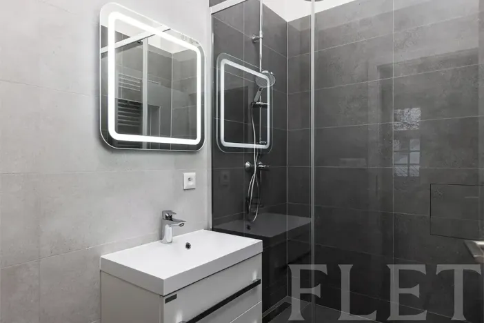 Prodej bytu 2+kk, Praha - Holešovice, U Uranie, 49 m2