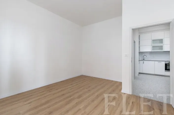 Prodej bytu 2+1, Praha - Holešovice, Stupkova, 48 m2