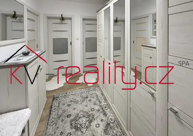 Pronájem bytu 2+1, Karlovy Vary, Klínovecká, 64 m2