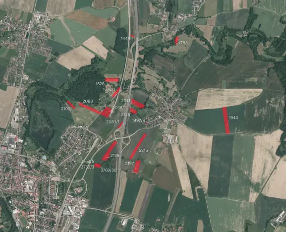 Prodej pole, Zvěrotice, 97424 m2