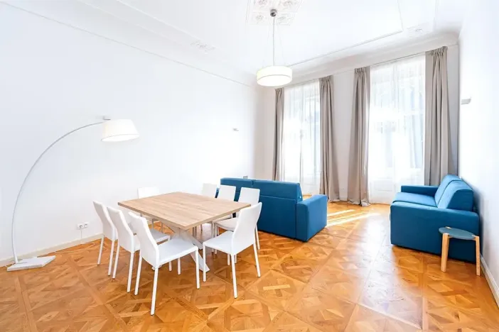 Pronájem bytu 3+1, Praha - Nové Město, Bolzanova, 93 m2