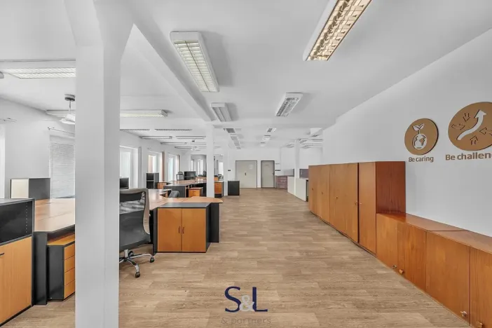 Prodej výrobních prostor, Nový Bor, Sklářská, 6477 m2