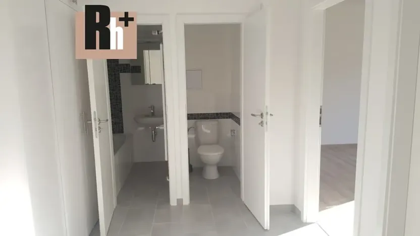 Pronájem bytu 1+1, Ostrava, Alšovo náměstí, 38 m2