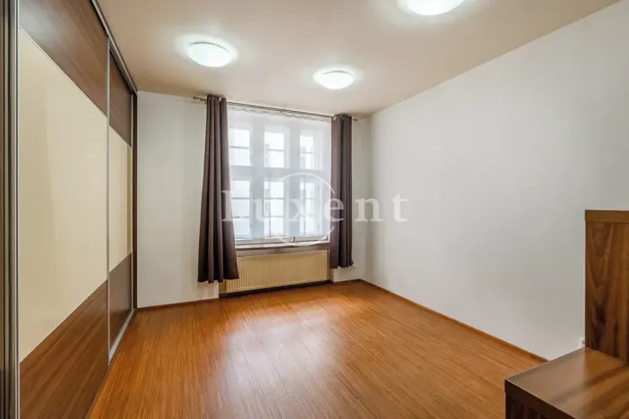 Pronájem bytu 3+1, Praha - Holešovice, Veletržní, 101 m2