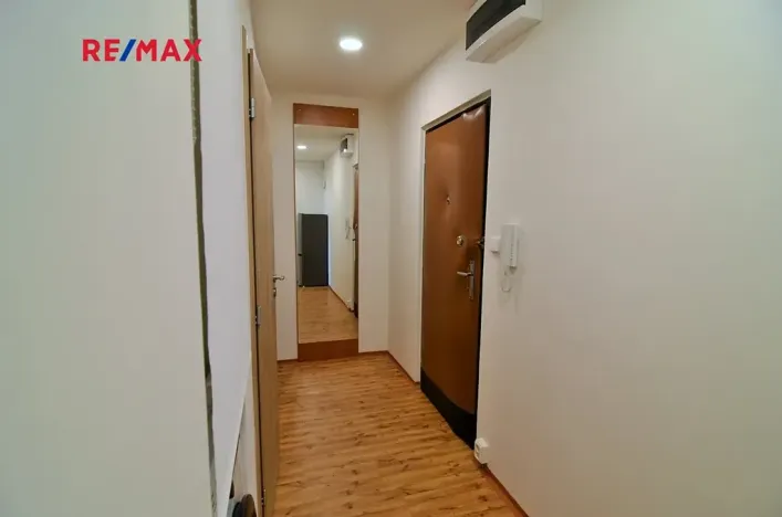 Pronájem bytu 2+kk, Praha - Motol, Brdlíkova, 46 m2