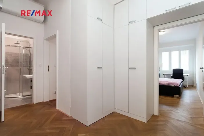 Pronájem bytu 2+kk, Praha - Nusle, Petra Rezka, 47 m2